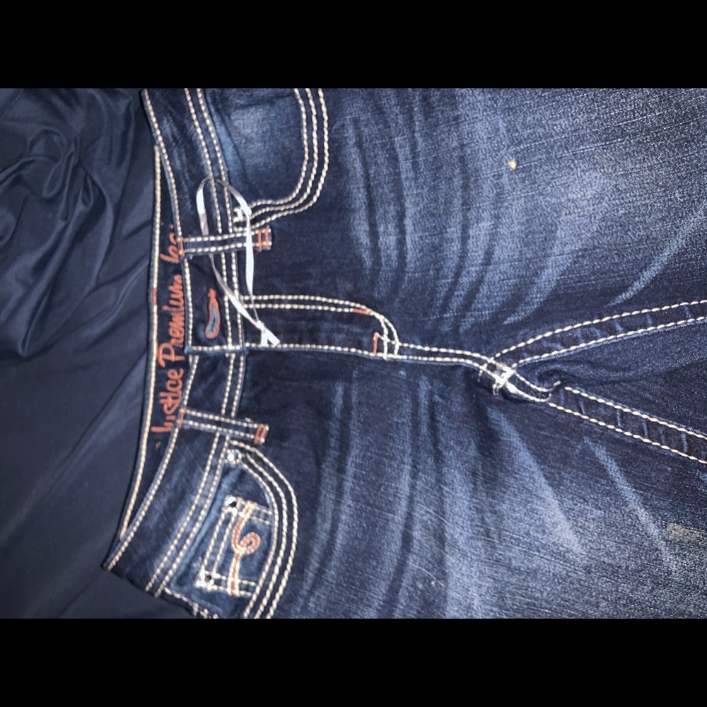 dark wash jeans